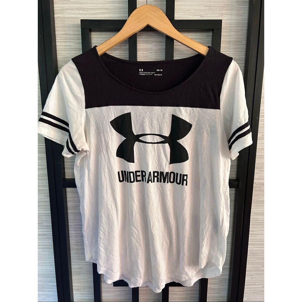 Under Armour Black white logo short sleeve loose fit t shirt top.M